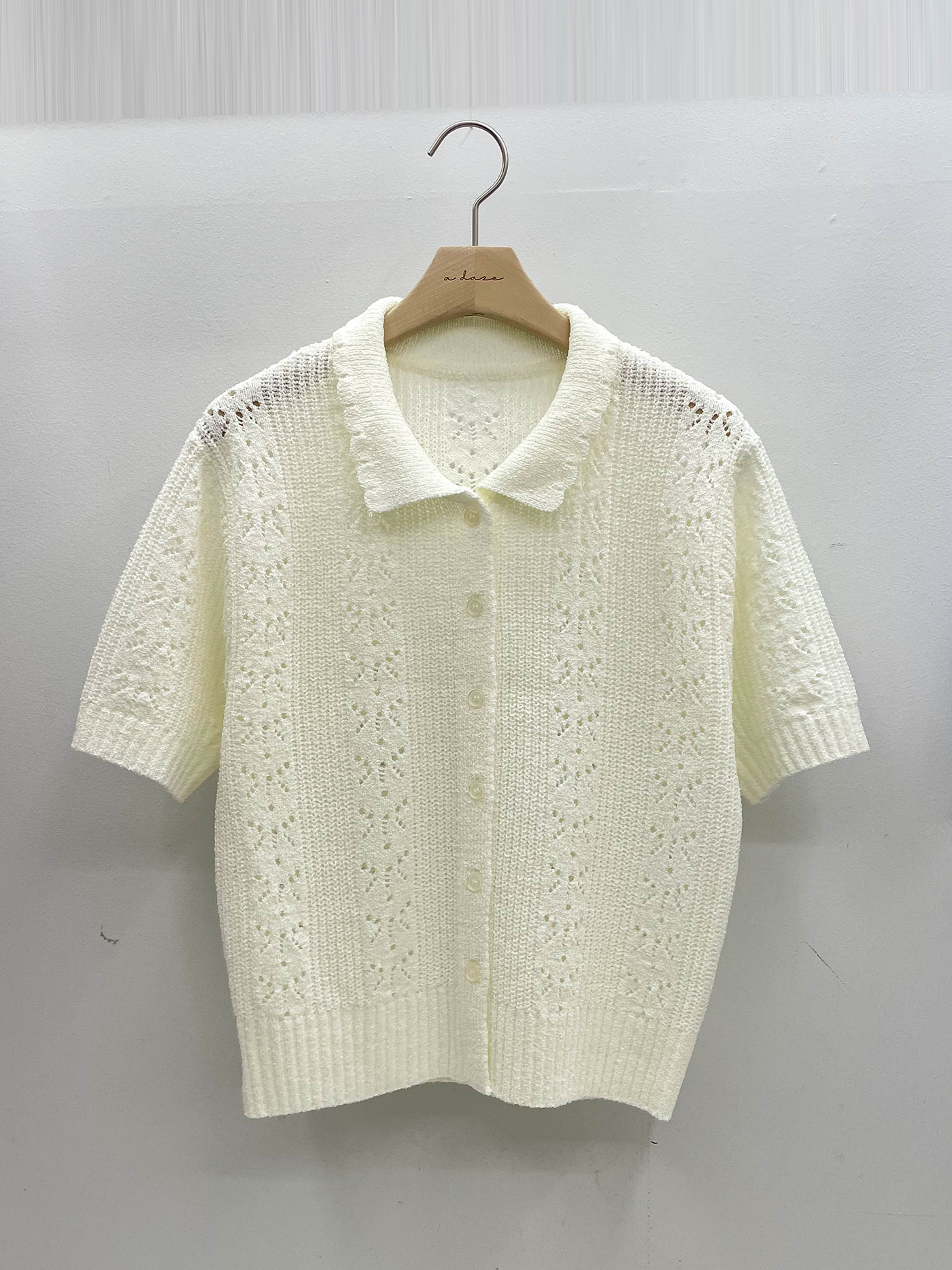 ブークレアクリルボタンカラーパンチング半袖花柄カーディガン | 詳細画像14