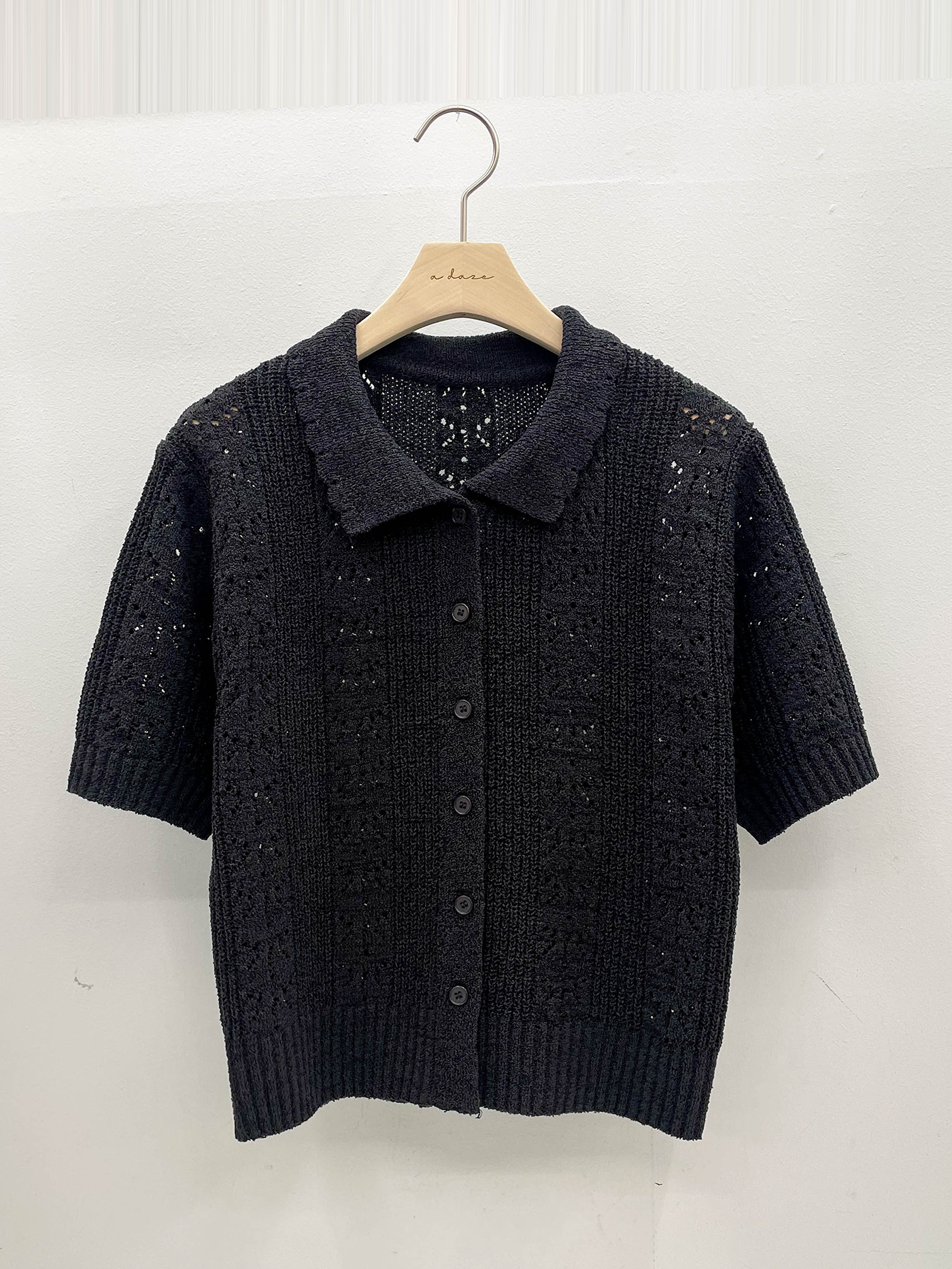 ブークレアクリルボタンカラーパンチング半袖花柄カーディガン | 詳細画像16