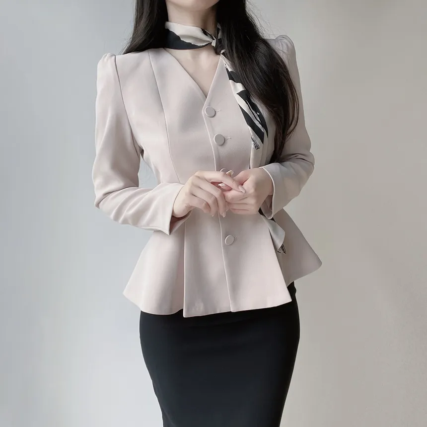 Vネックノーカラー肩パッドペプラムパフスリーブ長袖ジャケットスカーフ付 | mirangmirang | 詳細画像16