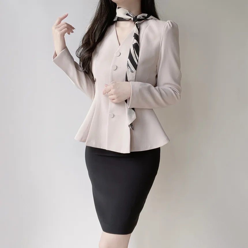 Vネックノーカラー肩パッドペプラムパフスリーブ長袖ジャケットスカーフ付 | mirangmirang | 詳細画像20