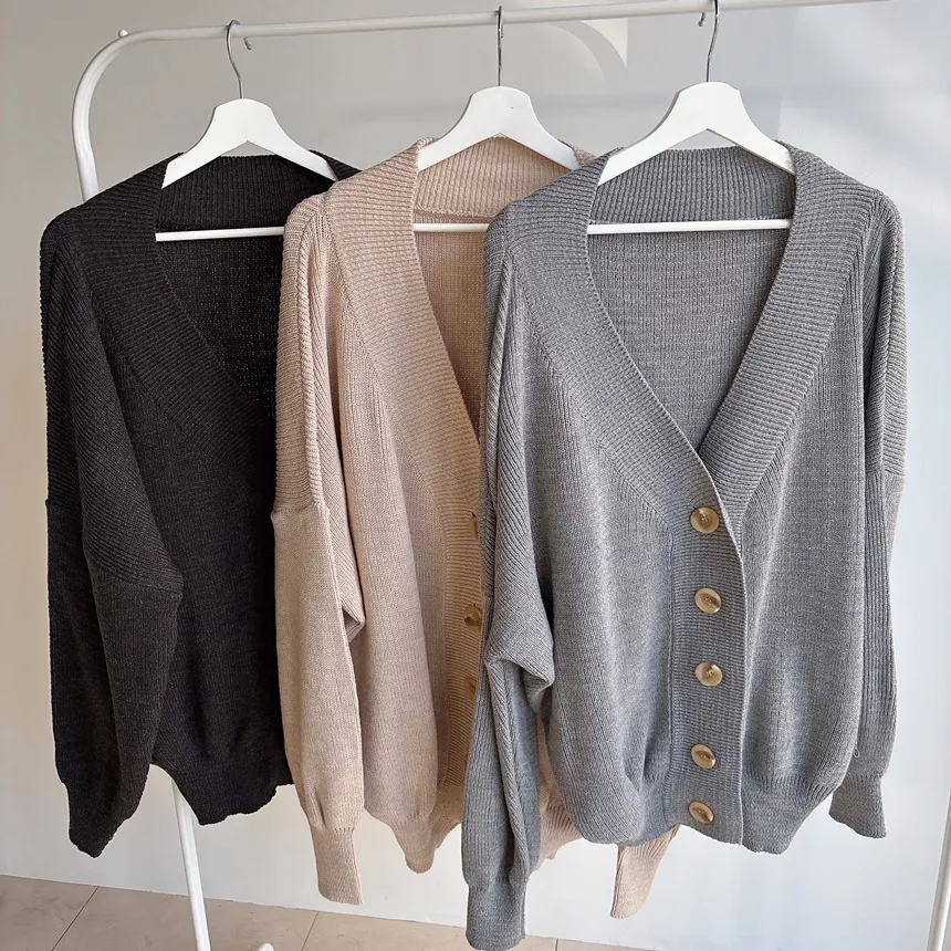 ウール混ボクシールーズVネックカーディガン | mirangmirang | 詳細画像50