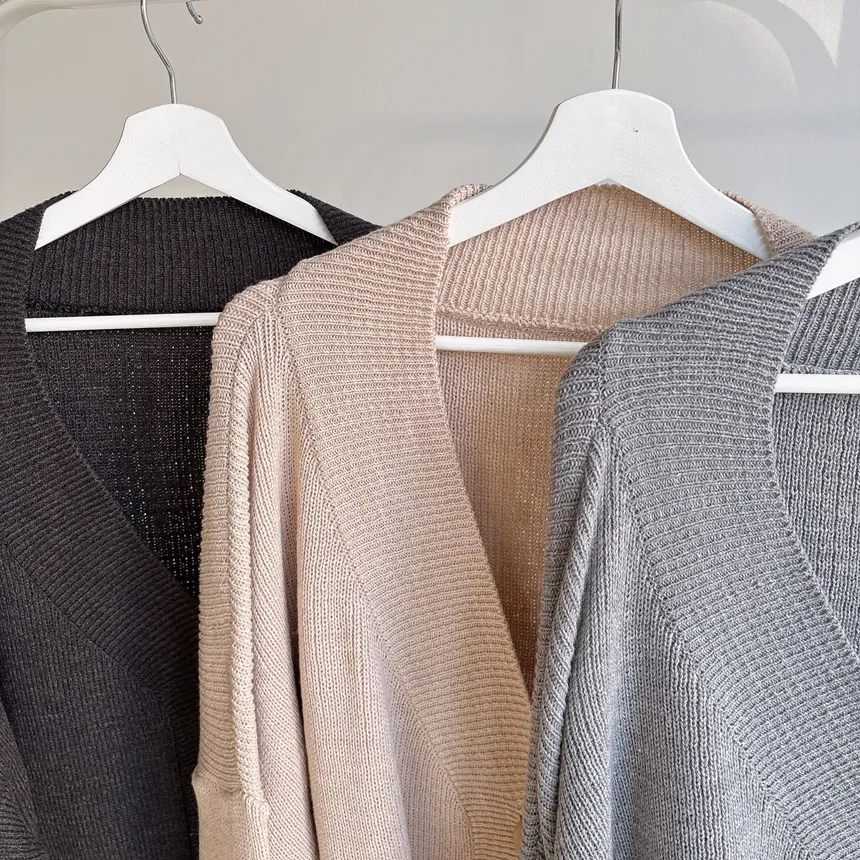 ウール混ボクシールーズVネックカーディガン | mirangmirang | 詳細画像52