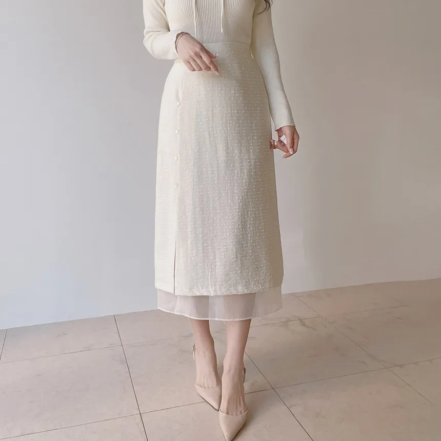 スリットバックゴムレイヤード風フェイクボタン刺繍スカート | mirangmirang | 詳細画像2