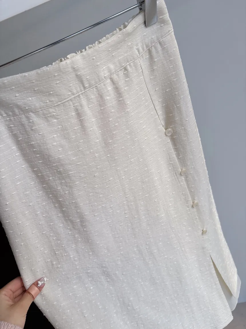 スリットバックゴムレイヤード風フェイクボタン刺繍スカート | mirangmirang | 詳細画像25