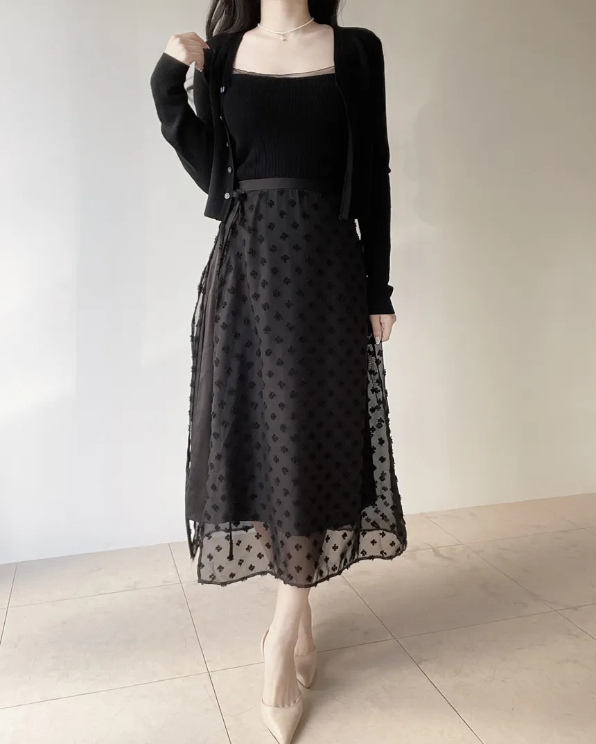 ラップ調リボン(固定)サイドジップロング花柄刺繍スカート | mirangmirang | 詳細画像17