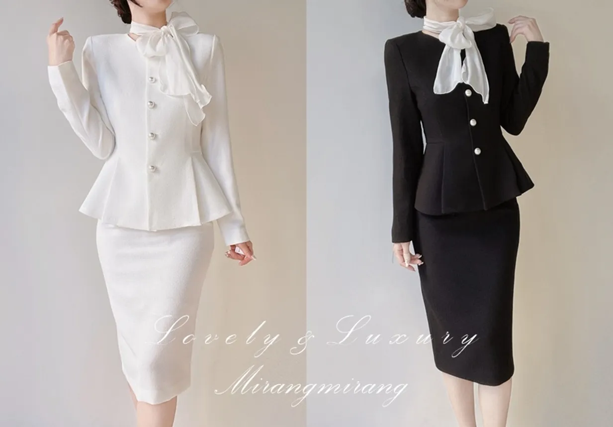 ツイードラウンドネックパール調ボタン肩パッドペプラムジャケットスカーフ付 | mirangmirang | 詳細画像1