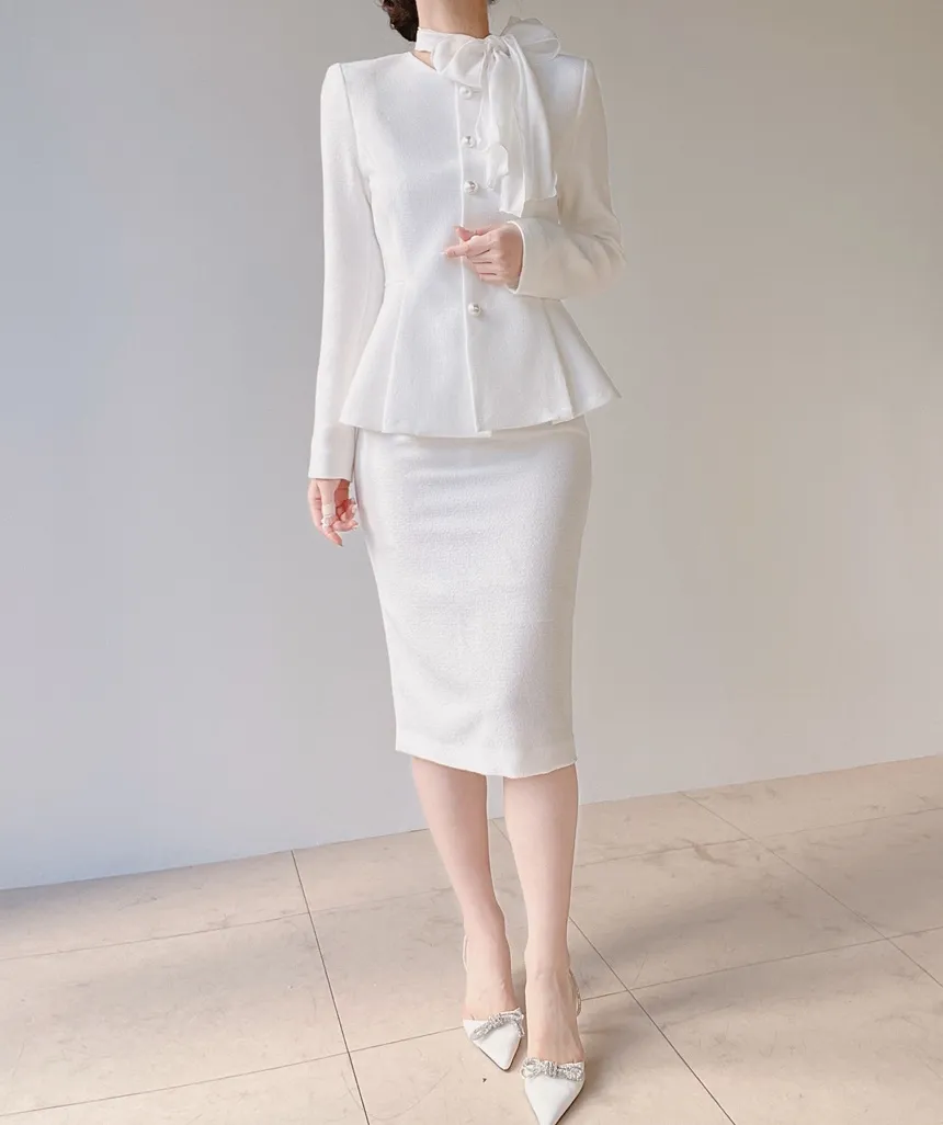 ツイードラウンドネックパール調ボタン肩パッドペプラムジャケットスカーフ付 | mirangmirang | 詳細画像12