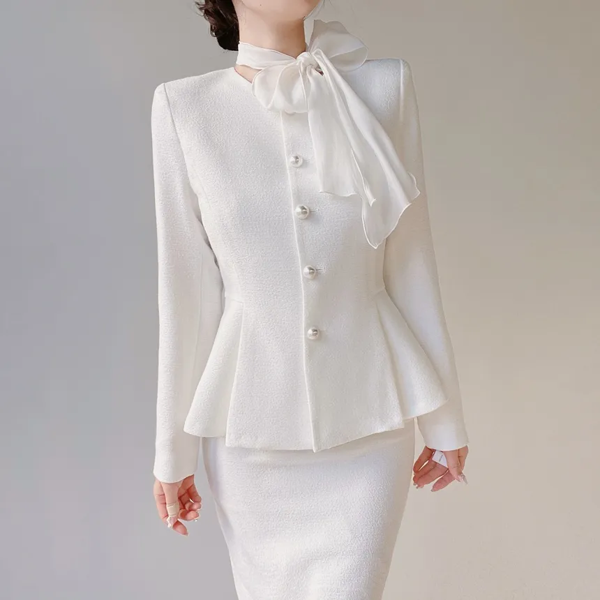 ツイードラウンドネックパール調ボタン肩パッドペプラムジャケットスカーフ付 | mirangmirang | 詳細画像14