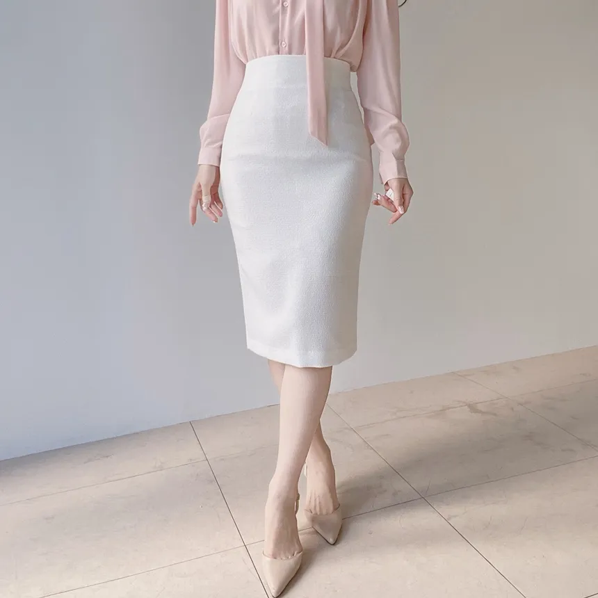 ツイードラウンドネックパール調ボタン肩パッドペプラムジャケットスカーフ付 | mirangmirang | 詳細画像16