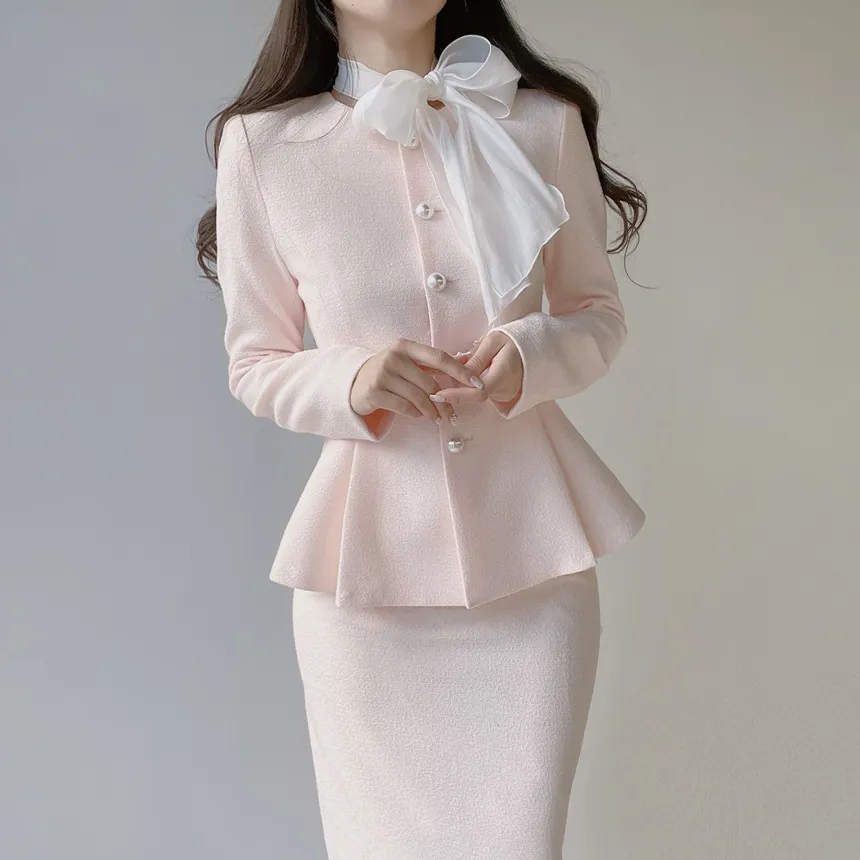 ツイードラウンドネックパール調ボタン肩パッドペプラムジャケットスカーフ付 | mirangmirang | 詳細画像47