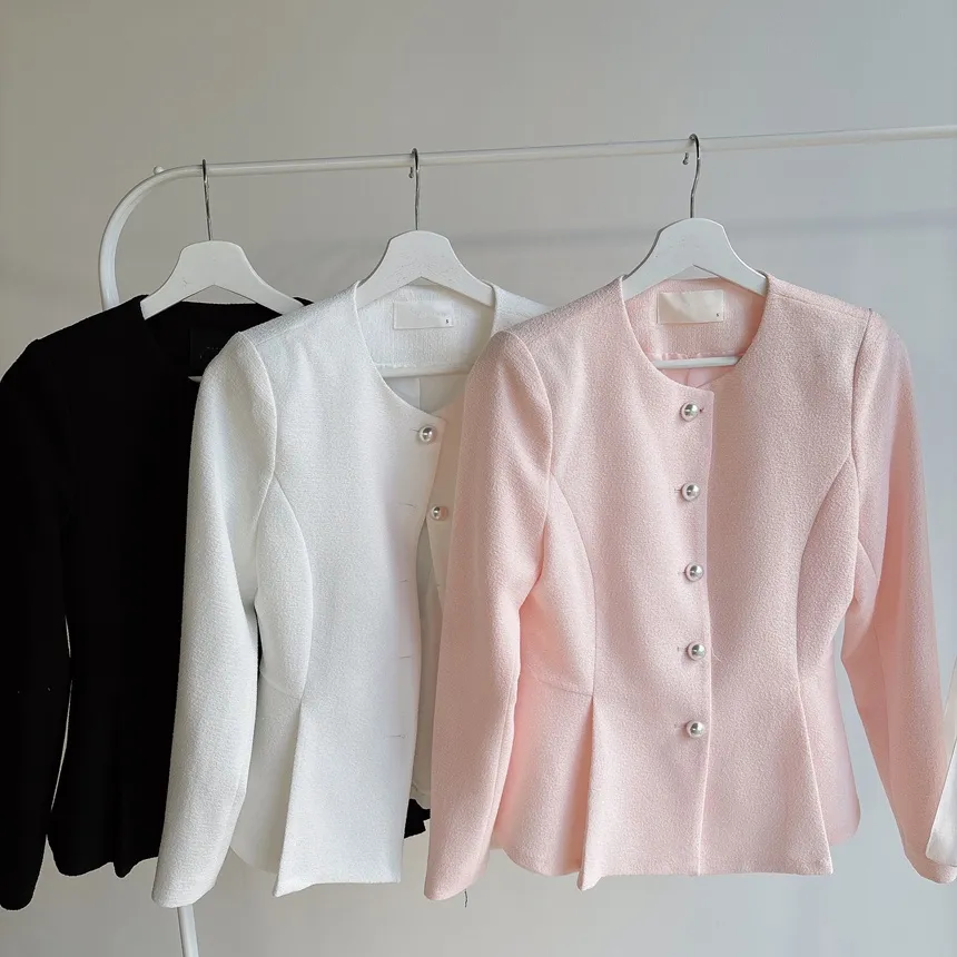 ツイードラウンドネックパール調ボタン肩パッドペプラムジャケットスカーフ付 | mirangmirang | 詳細画像59