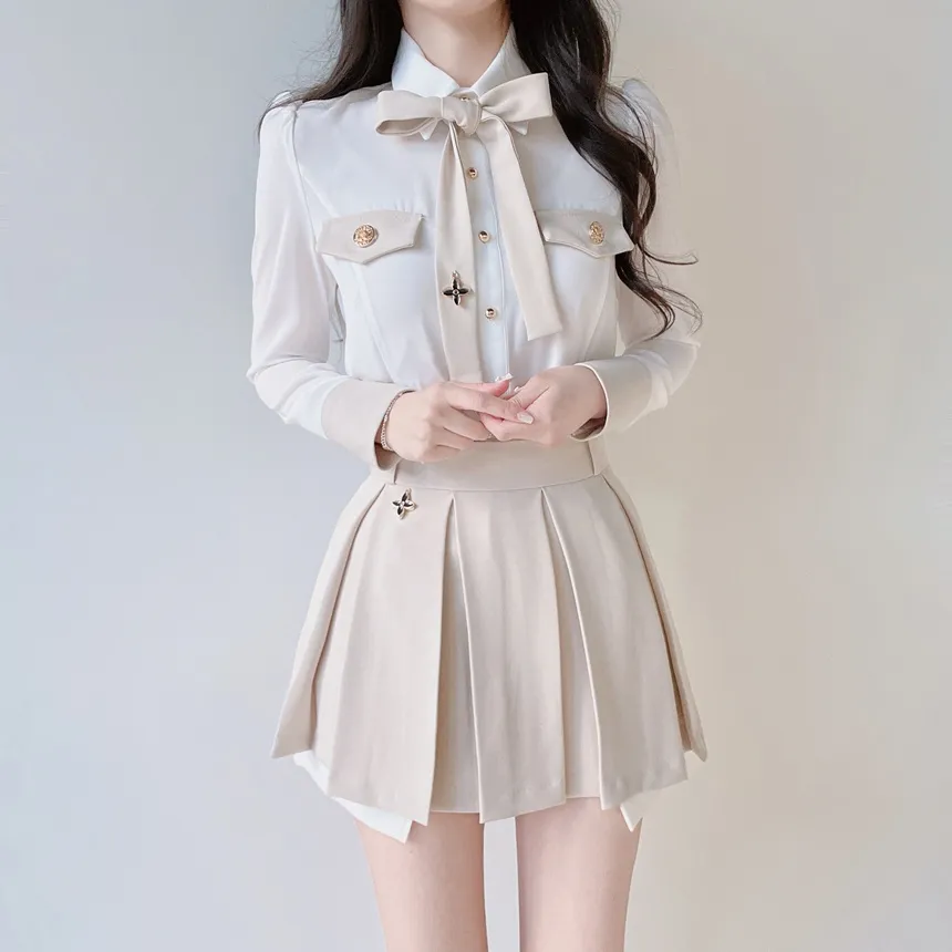 Vネックゴールドボタンクロップドフェイクポケットジャケット | mirangmirang | 詳細画像32