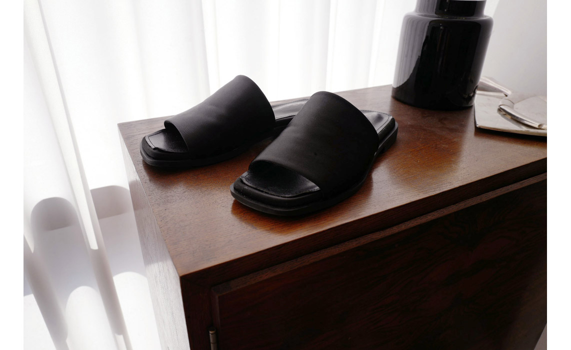 レザー調スクエア無地スリッパ春夏秋 | 詳細画像4