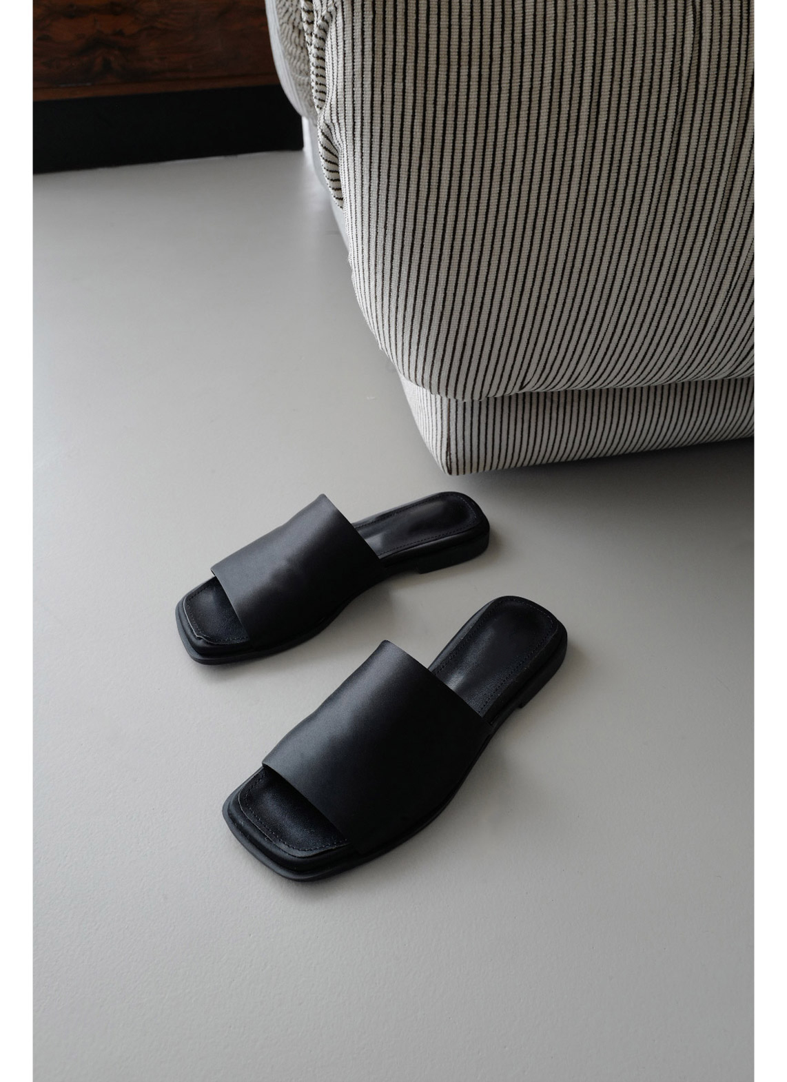 レザー調スクエア無地スリッパ春夏秋 | 詳細画像8