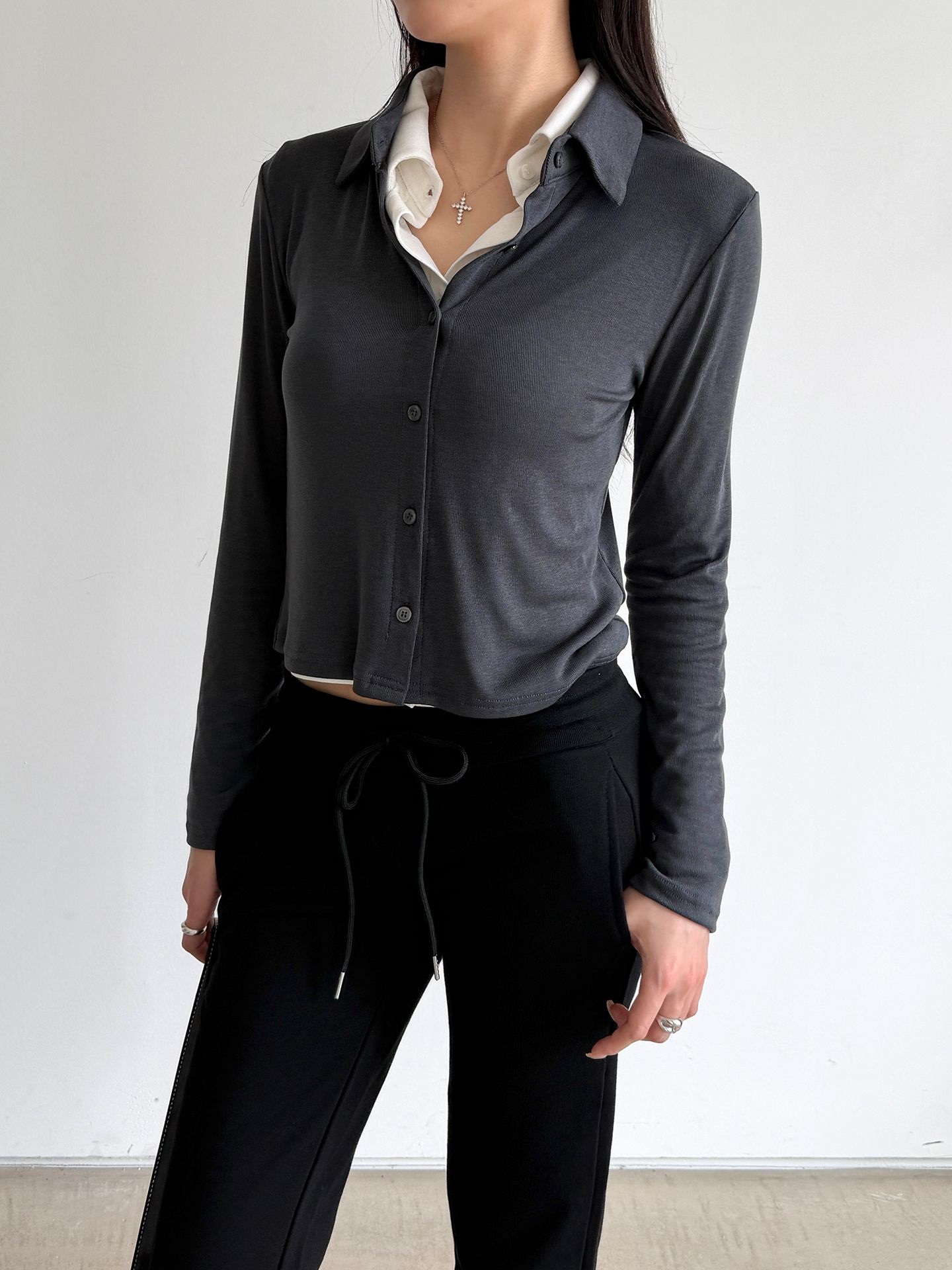 配色ボタンカラーベーシックスリム長袖Tシャツ | 詳細画像4