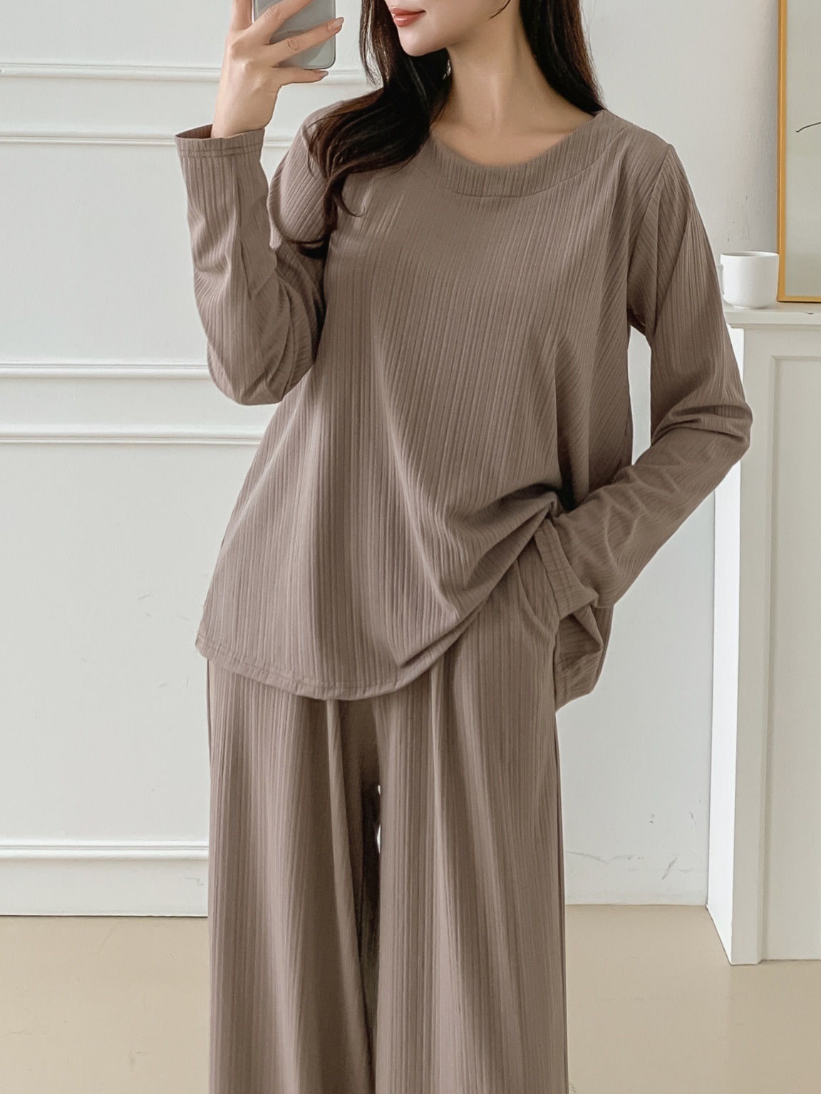 ラウンドネックリンクルベーシックウエストゴムルーズ長袖ワイドセットアップパンツTシャツ | 詳細画像3