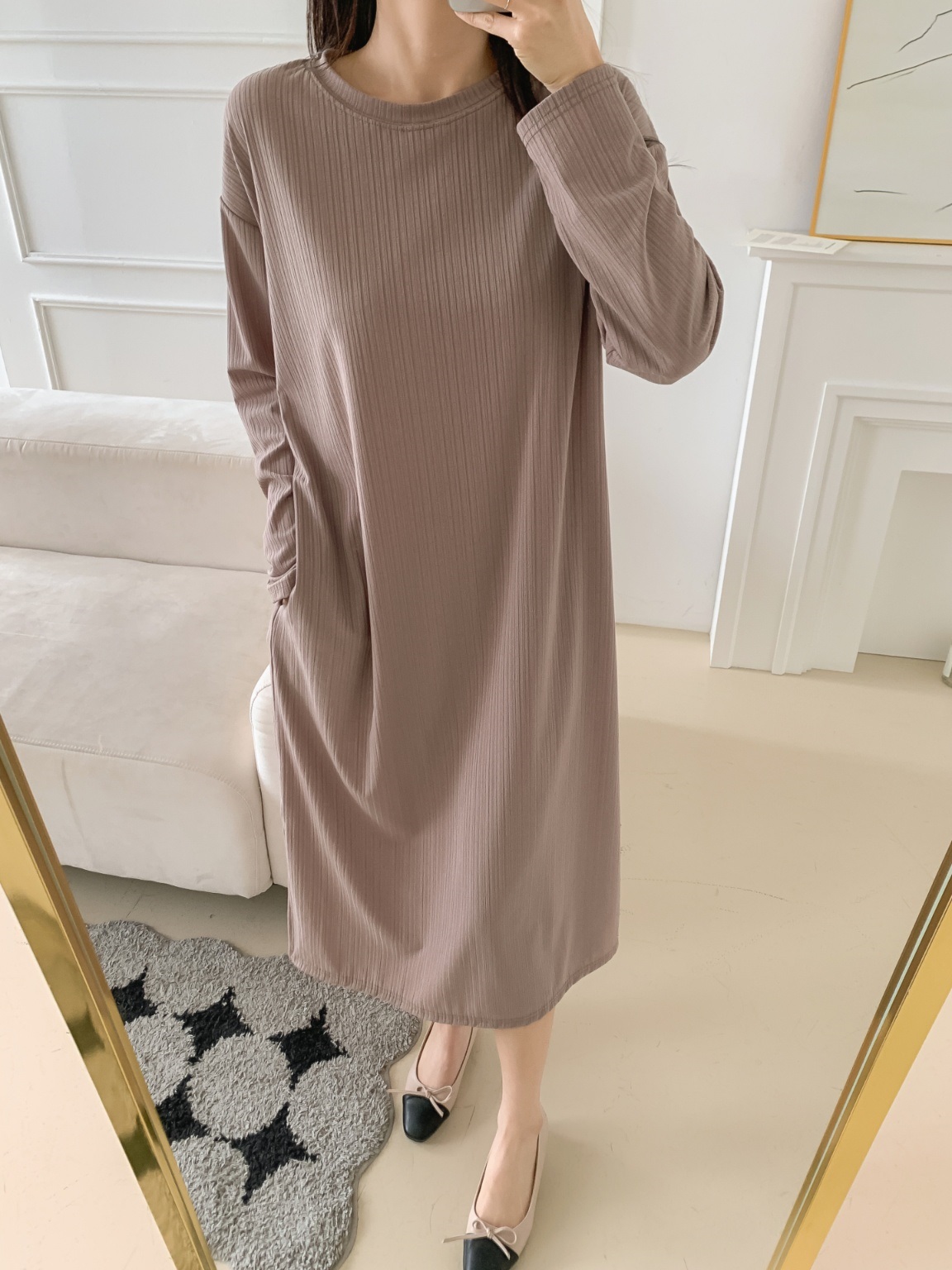 ラウンドネックリンクルボクシールーズ長袖ワンピース | 詳細画像9