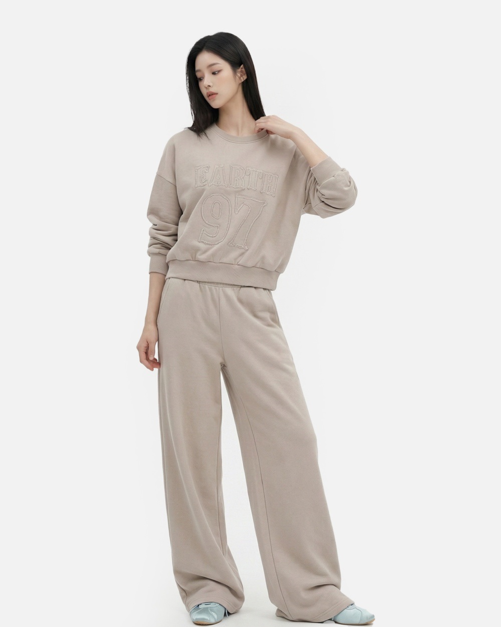 コットンラウンドネッククロップドオーバーサイズレタリングスウェット | 詳細画像12