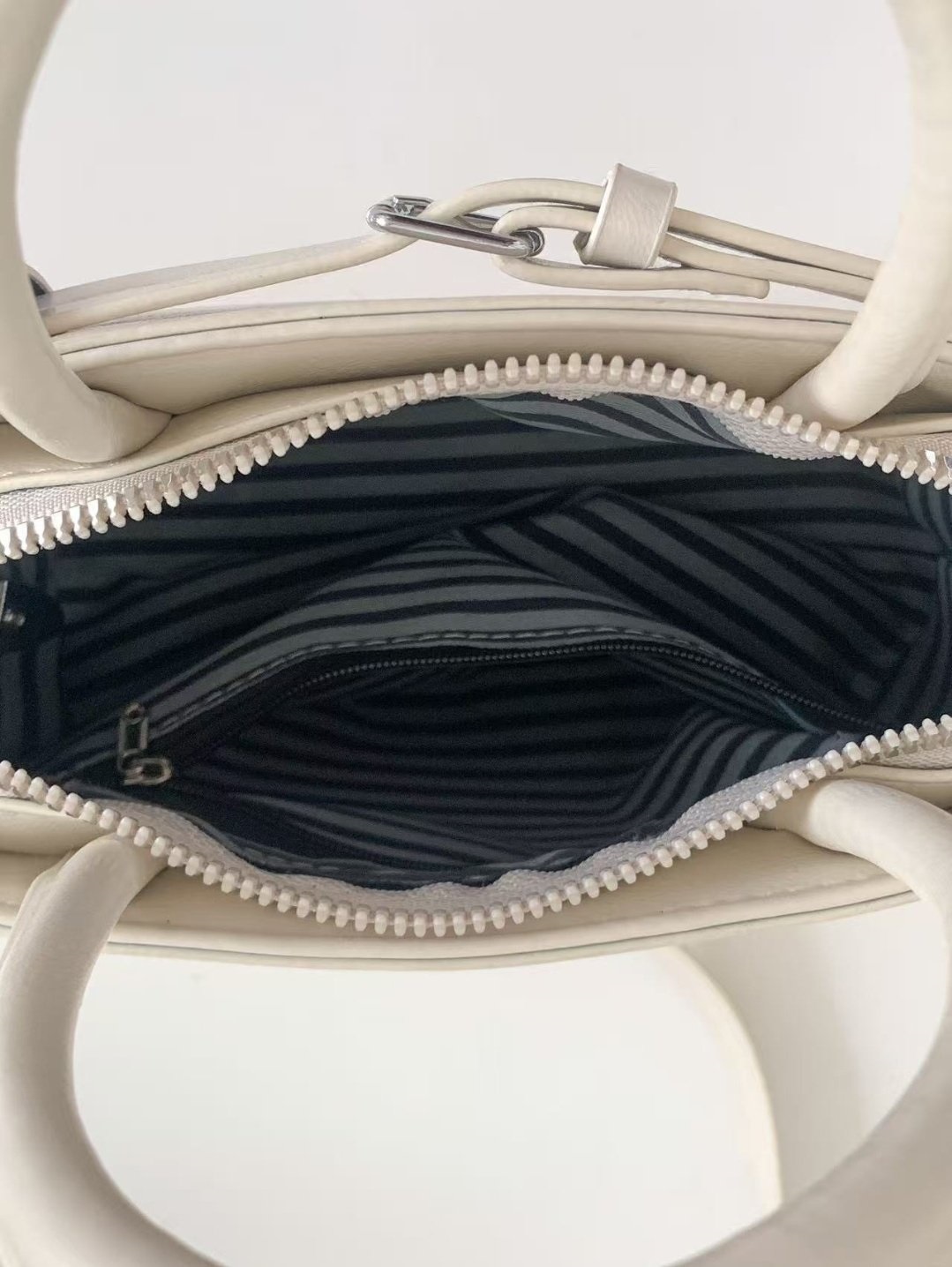 レザー調ベルトショルダーバッグストラップセット(バックルあり) | 詳細画像12