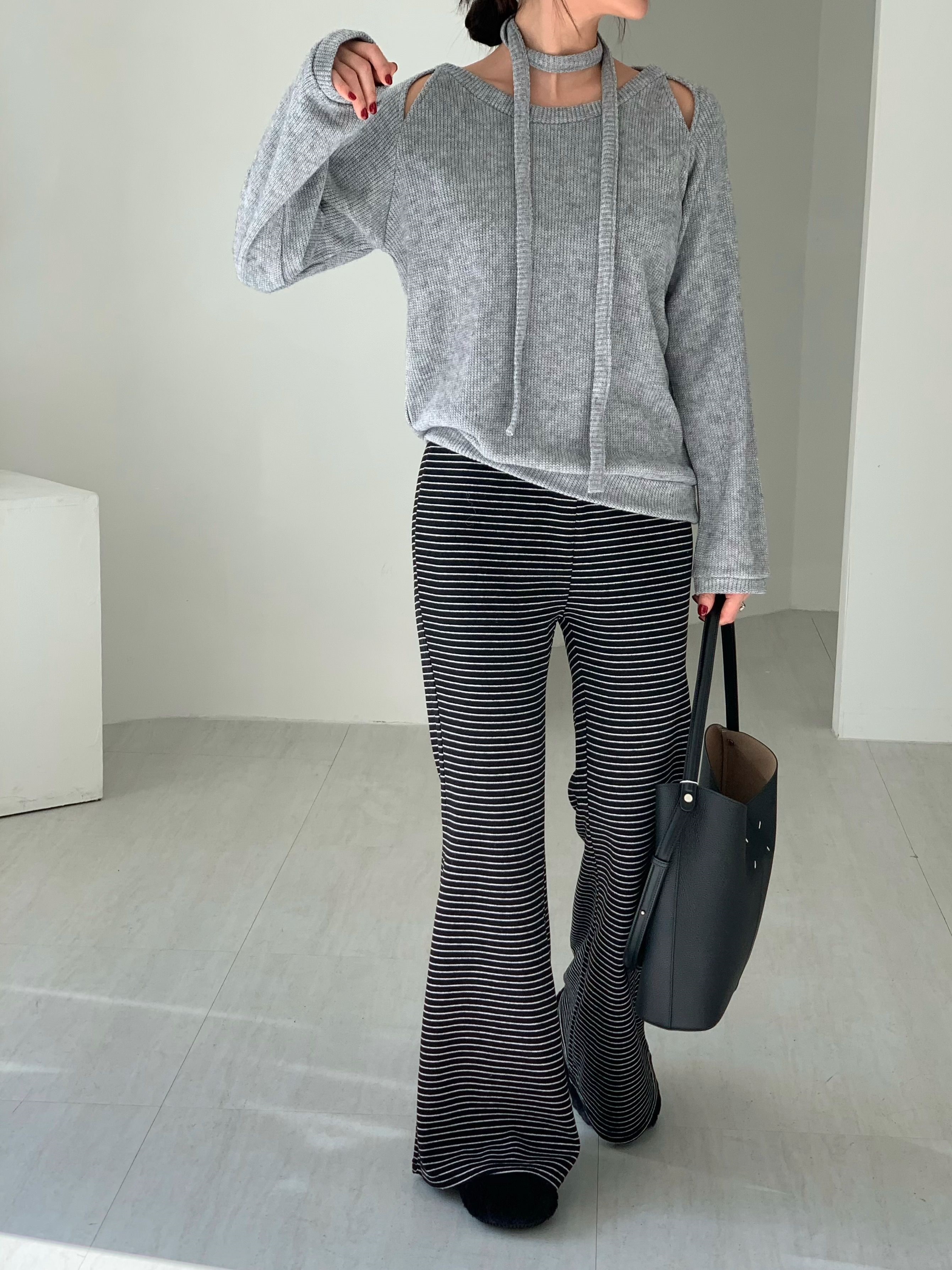 リブウール混スリットルーズ長袖ニットストラップ付 | 詳細画像5