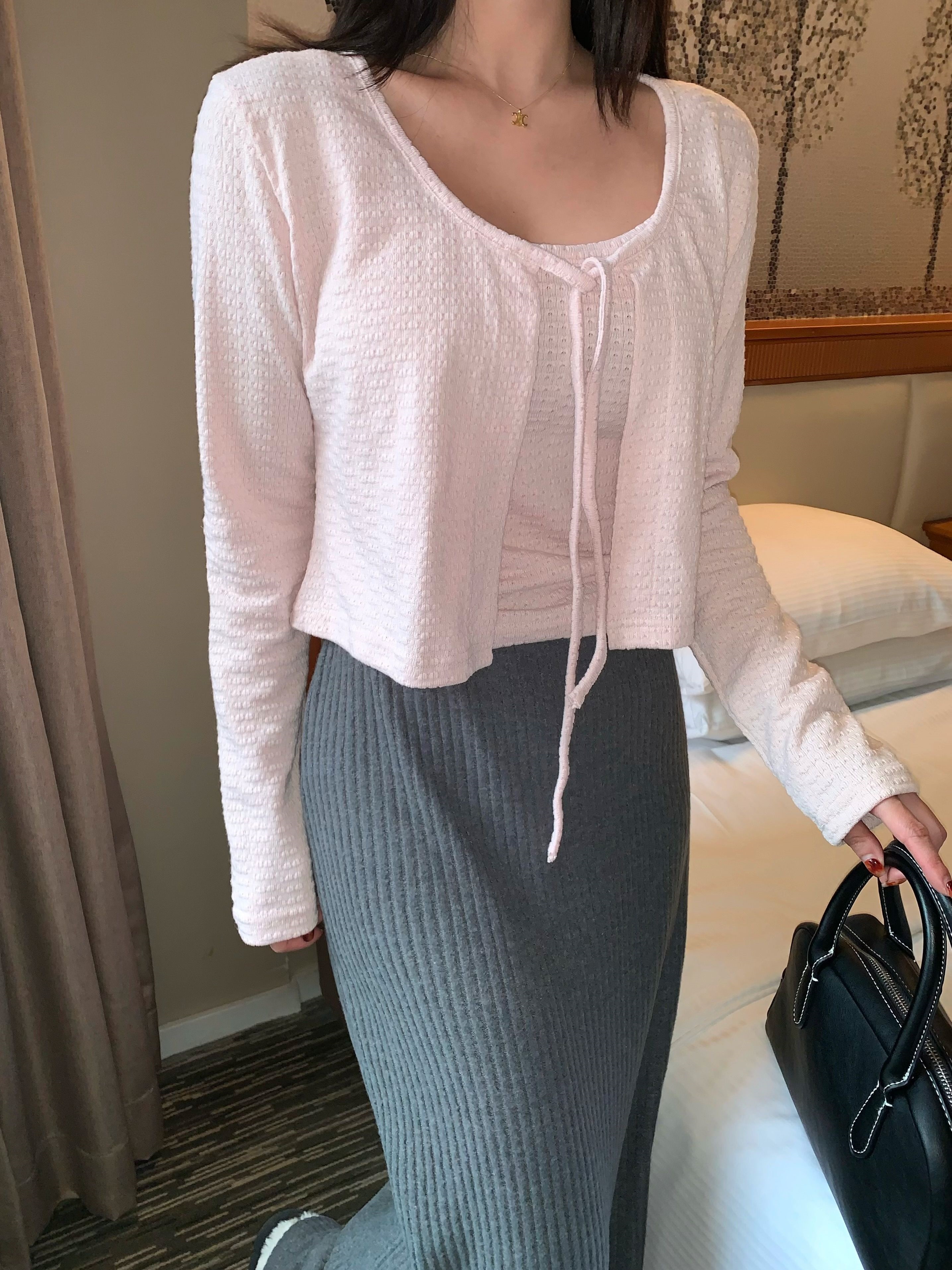 ストラップ長袖エンボスアンサンブル | 詳細画像3