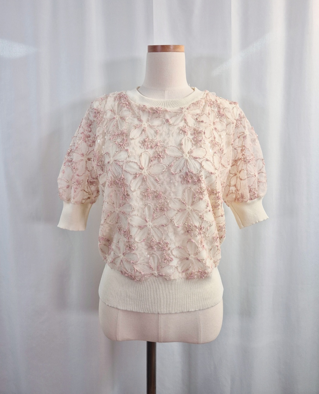 シースルースパンコールコンビ花柄レースラウンドネックパフスリーブルーズ半袖レースニット | 詳細画像12