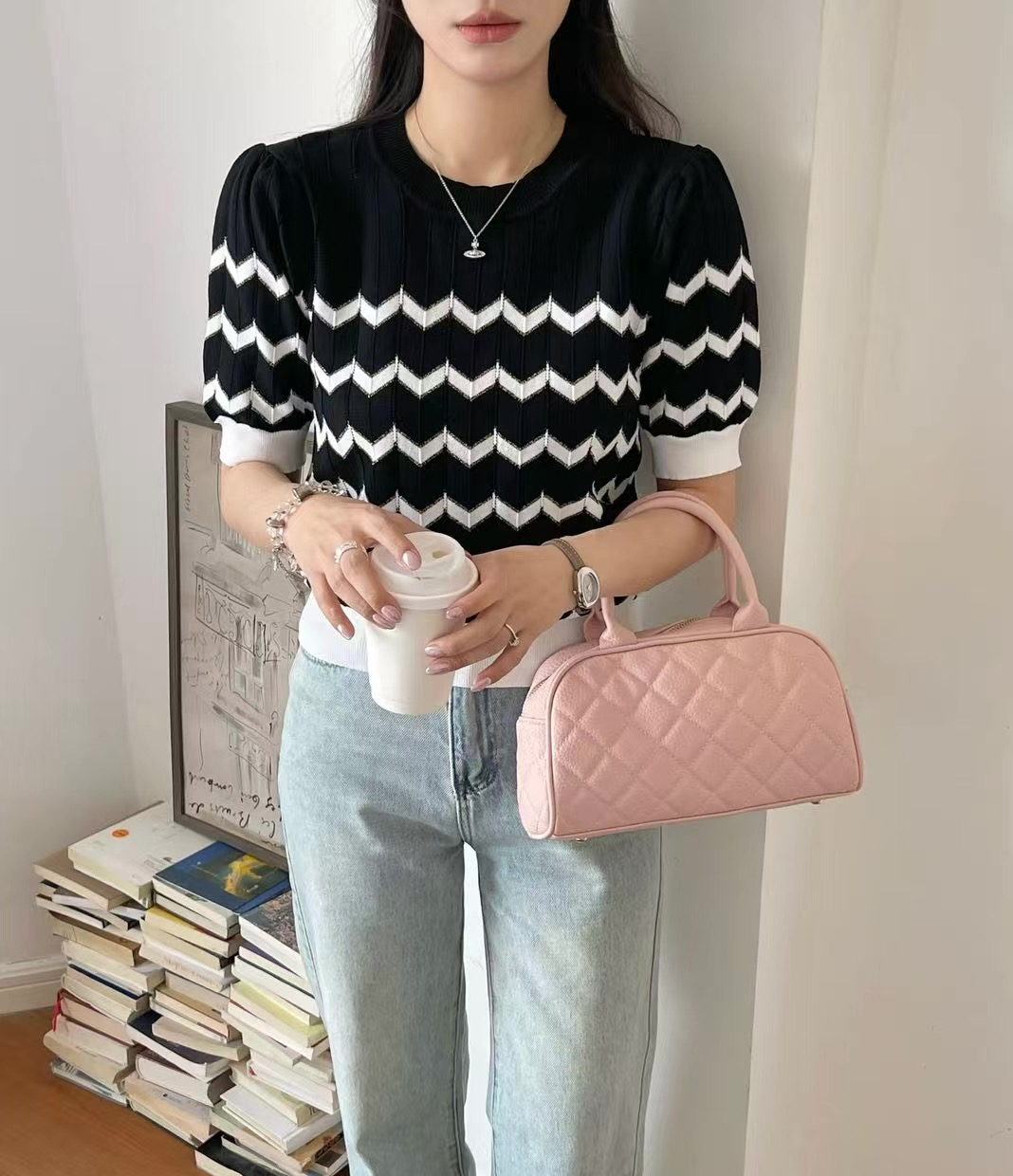 ラウンドネックパフスリーブルーズ半袖セミクロップド配色ラインニット | 詳細画像4