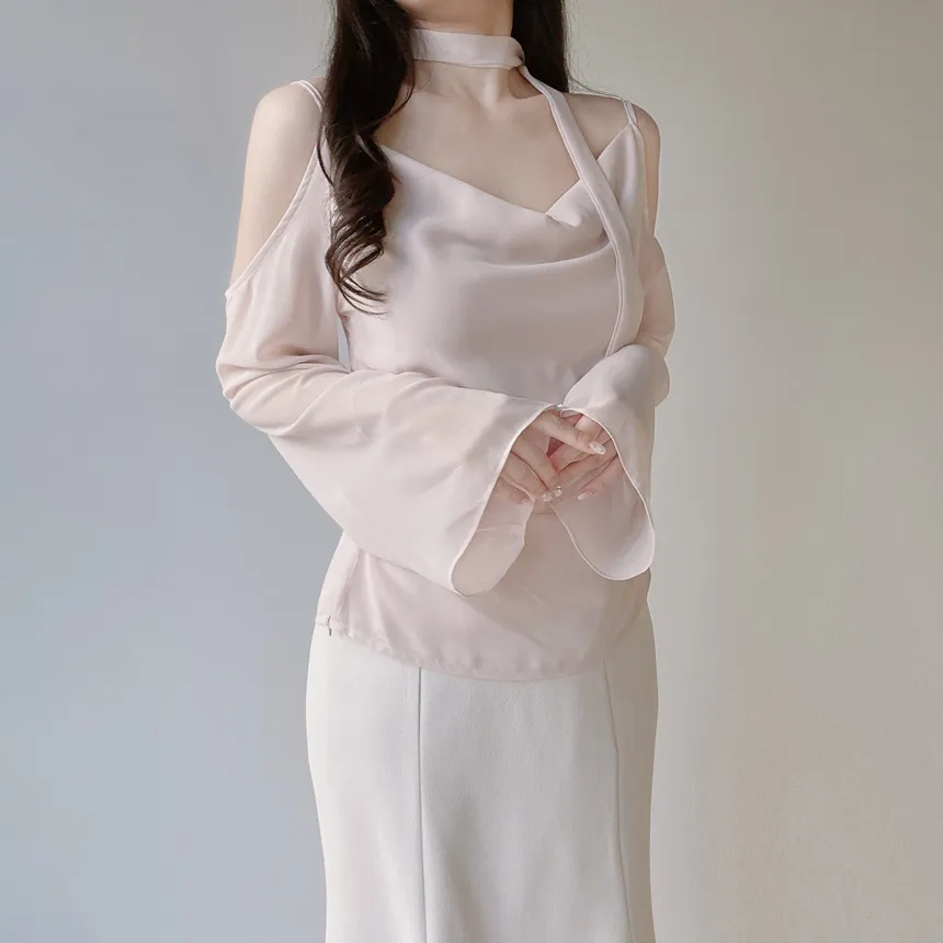 長袖オープンショルダードレープベルスリーブバックリボンブラウスストラップ付 | mirangmirang | 詳細画像5