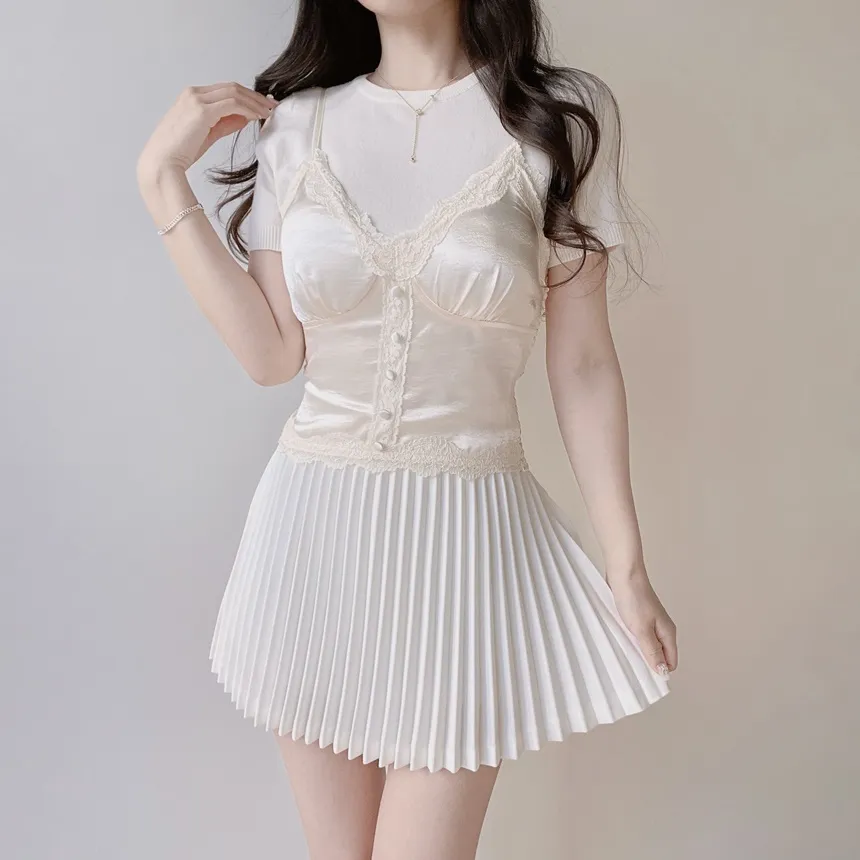 レースシルキーフェイクボタンシャーリングビスチェキャミブラウス | mirangmirang | 詳細画像10