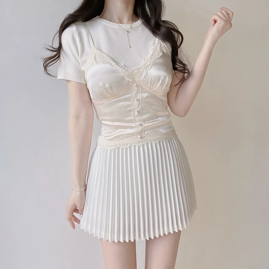 レースシルキーフェイクボタンシャーリングビスチェキャミブラウス | mirangmirang | 詳細画像12