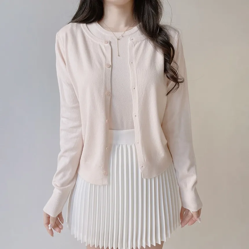 ラウンドネックベーシック半袖無地アンサンブルカーディガンニット | mirangmirang | 詳細画像2