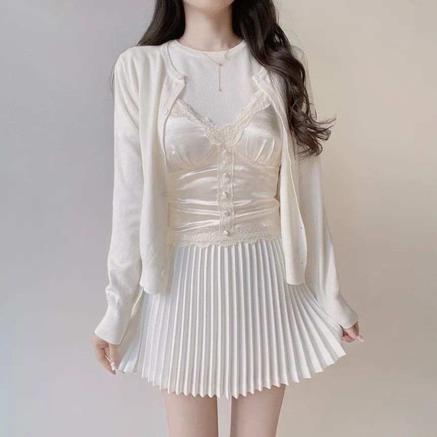 ラウンドネックベーシック半袖無地アンサンブルカーディガンニット | mirangmirang | 詳細画像15