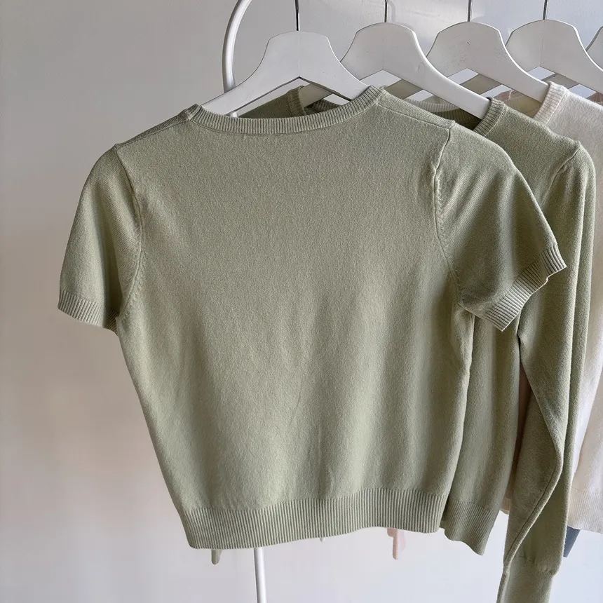 ラウンドネックベーシック半袖無地アンサンブルカーディガンニット | mirangmirang | 詳細画像35