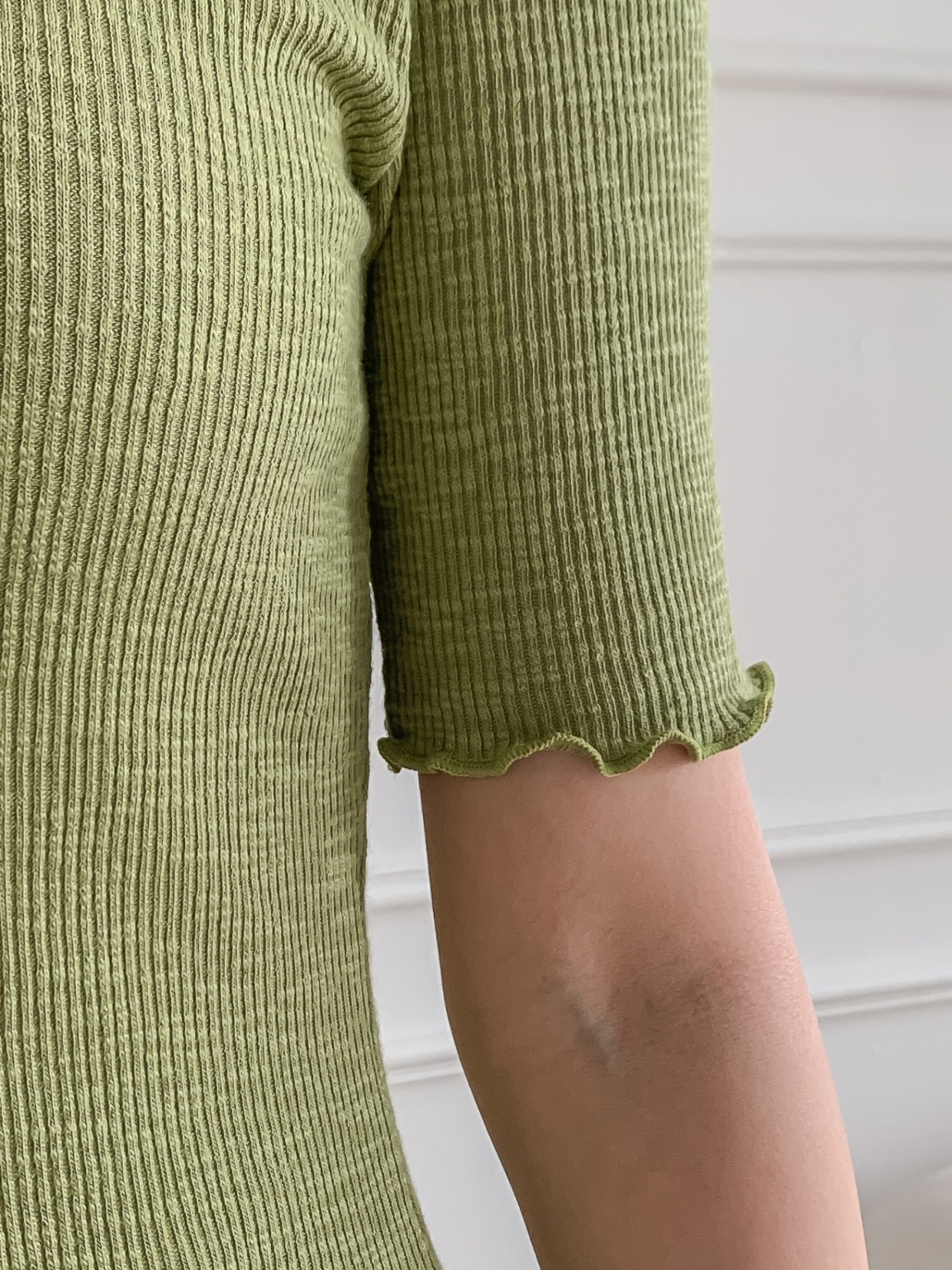 リブラウンドネックメロウスリム半袖無地Tシャツ | 詳細画像10