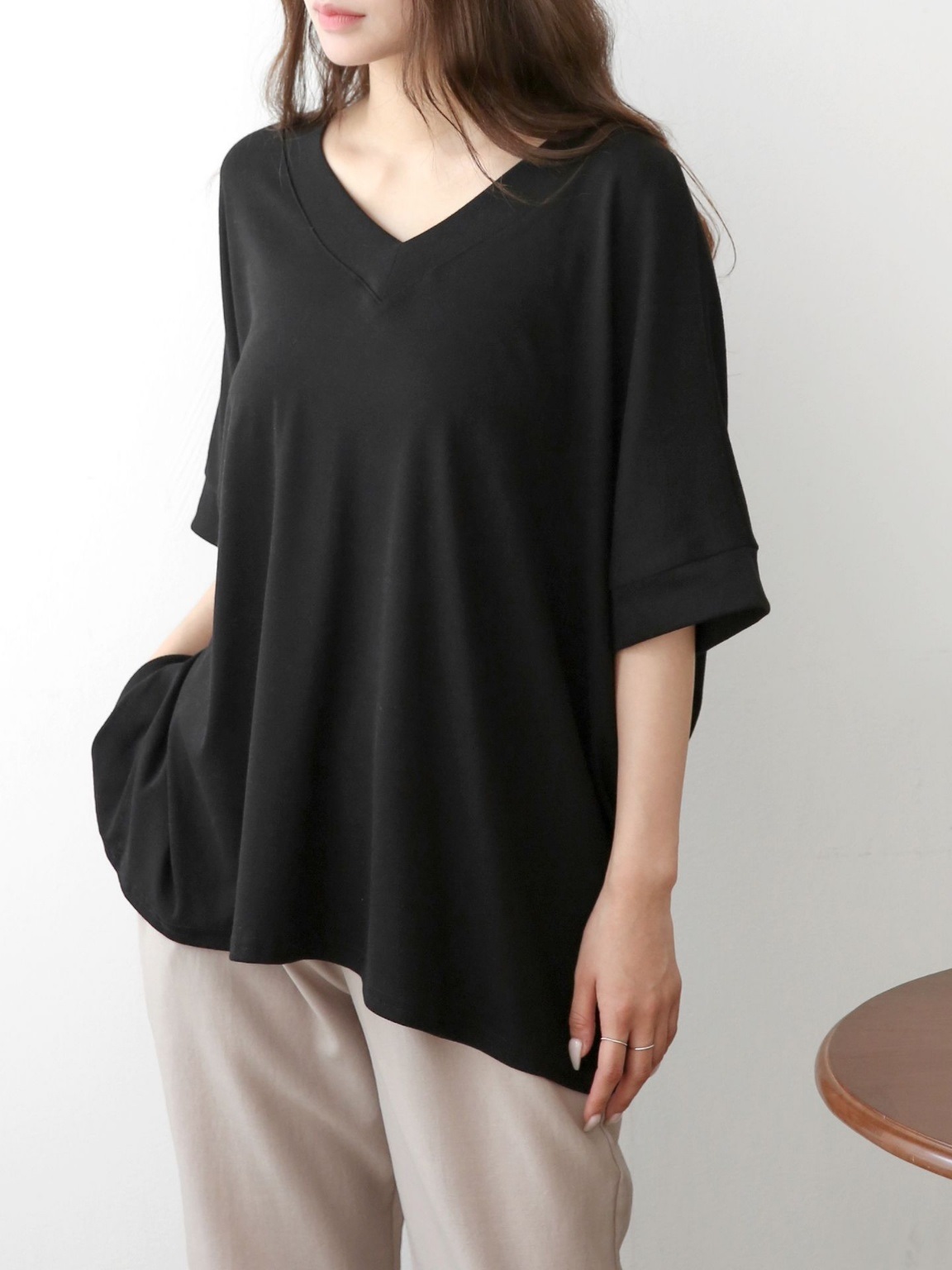 Vネックオーバーサイズルーズ半袖無地Tシャツ | 詳細画像2