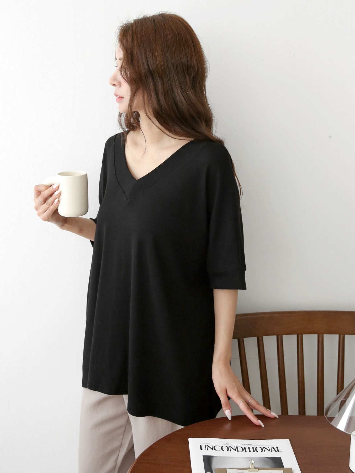 Vネックオーバーサイズルーズ半袖無地Tシャツ | 詳細画像4