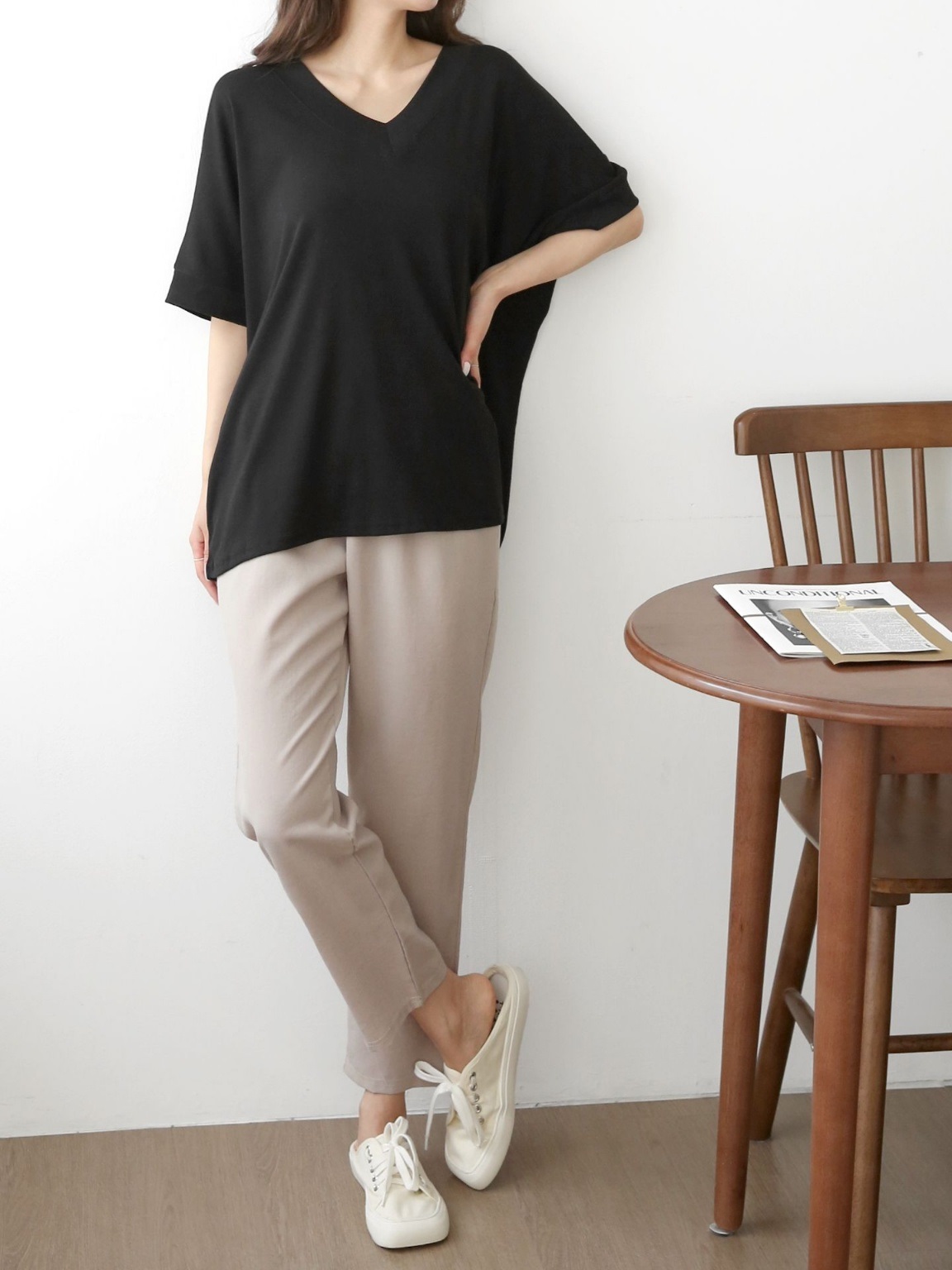 Vネックオーバーサイズルーズ半袖無地Tシャツ | 詳細画像8