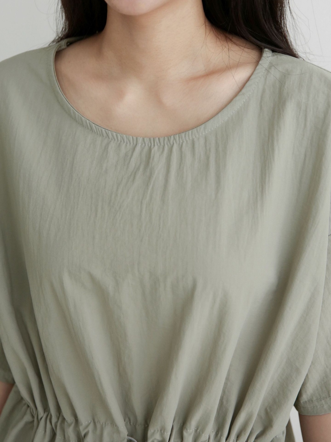 ナイロンシャーリングオーバーサイズドローコード半袖フレアAラインワイドネックハーフドロップショルダー無地Tシャツ | 詳細画像19