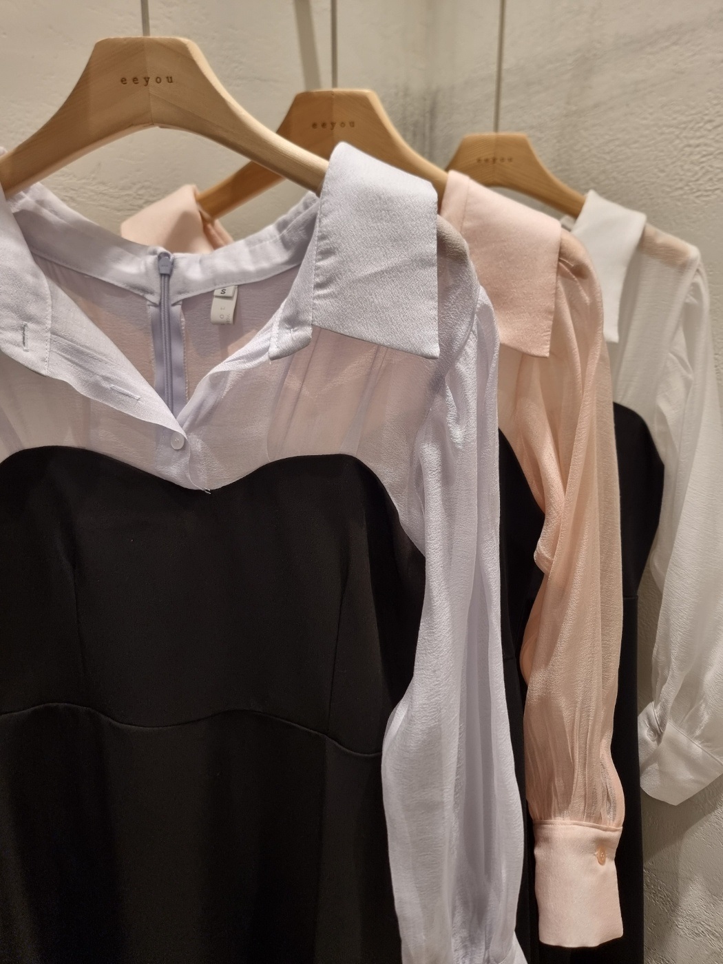 シフォンボタンカラーパフスリーブレイヤード風長袖ギャザーフレアAラインボタンスリーブ配色ワンピース | 詳細画像22