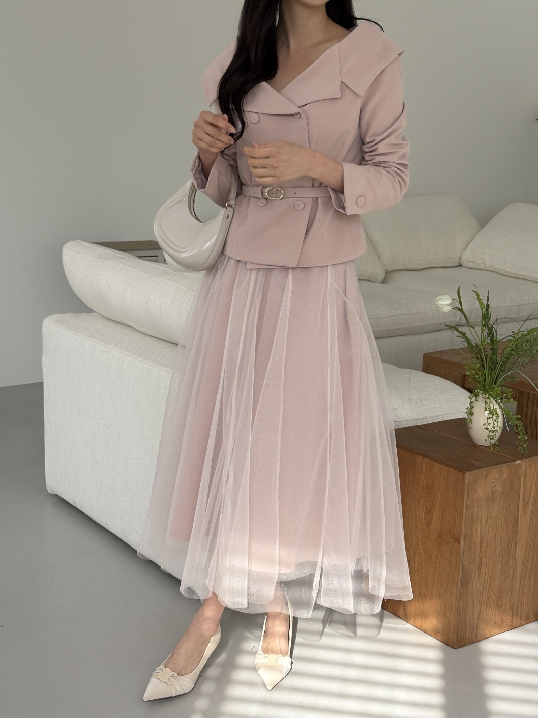 Vネック肩パッドラインショート長袖ワイドネックダブルボタン無地ダブルジャケットベルト付 | 詳細画像9