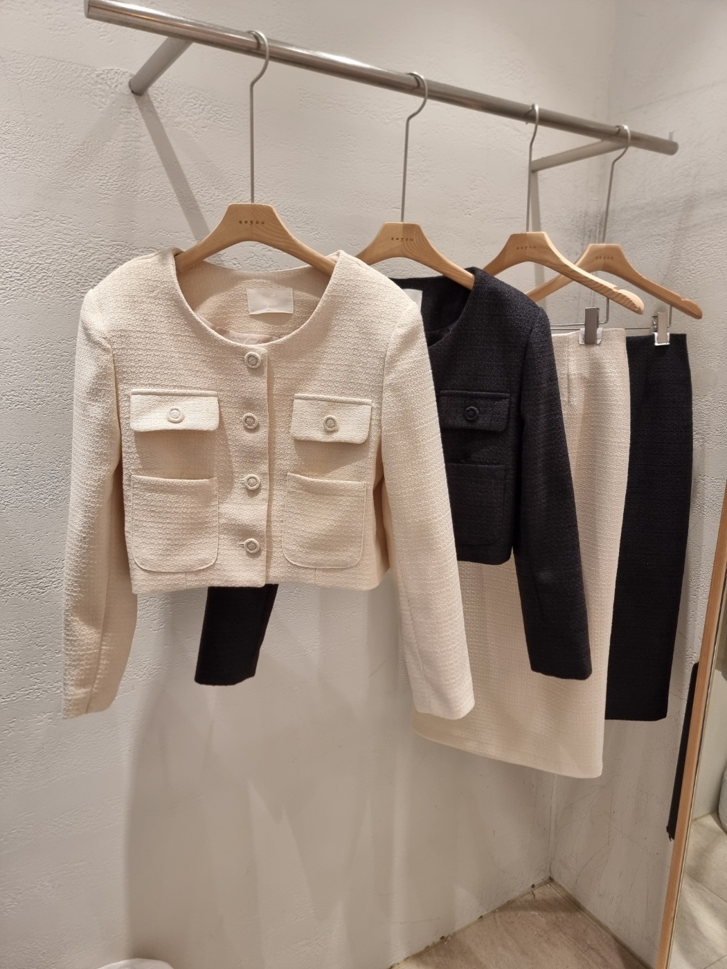 ツイードボタンラウンドネックノーカラー長袖アウトポケットHライン(ロング丈)ツーピース(トップス、ボトムス)スカートジャケット | 詳細画像21