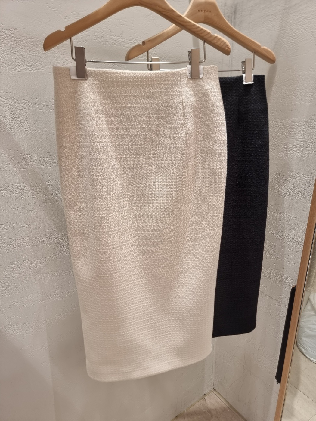 ツイードボタンラウンドネックノーカラー長袖アウトポケットHライン(ロング丈)ツーピース(トップス、ボトムス)スカートジャケット | 詳細画像25