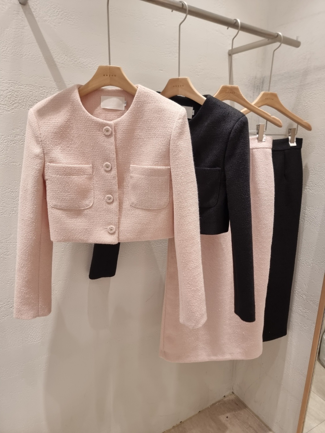 ツイードボタンラウンドネックノーカラースリット肩パッドラインクロップドスリム長袖アウトポケットHライン(ロング丈)ヒドゥンジッパーツーピース(トップス、ボトムス)スカートジャケット | 詳細画像19