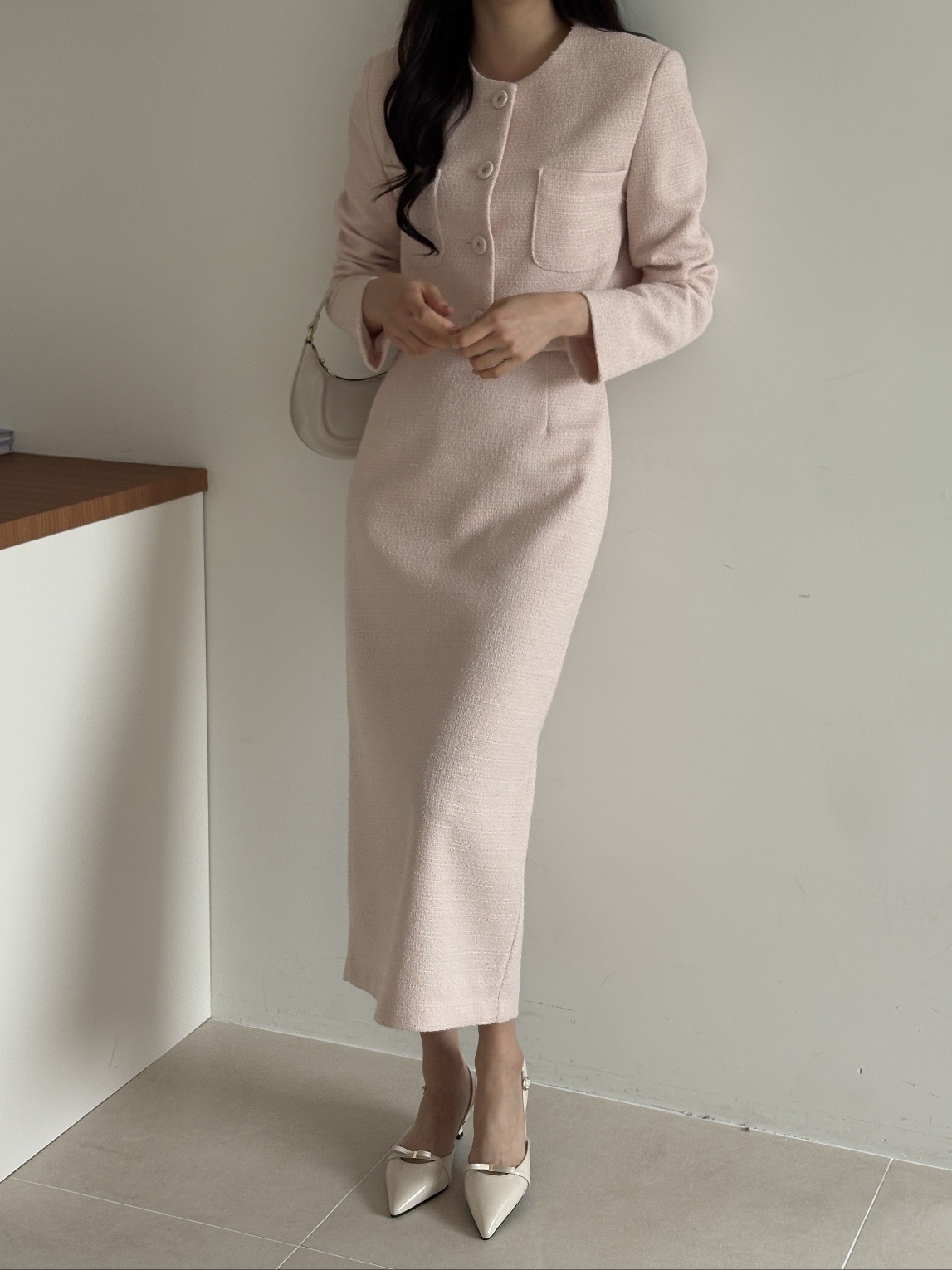 ツイードボタンラウンドネックノーカラースリット肩パッドラインクロップドスリム長袖アウトポケットHライン(ロング丈)ヒドゥンジッパーツーピース(トップス、ボトムス)スカートジャケット | 詳細画像8