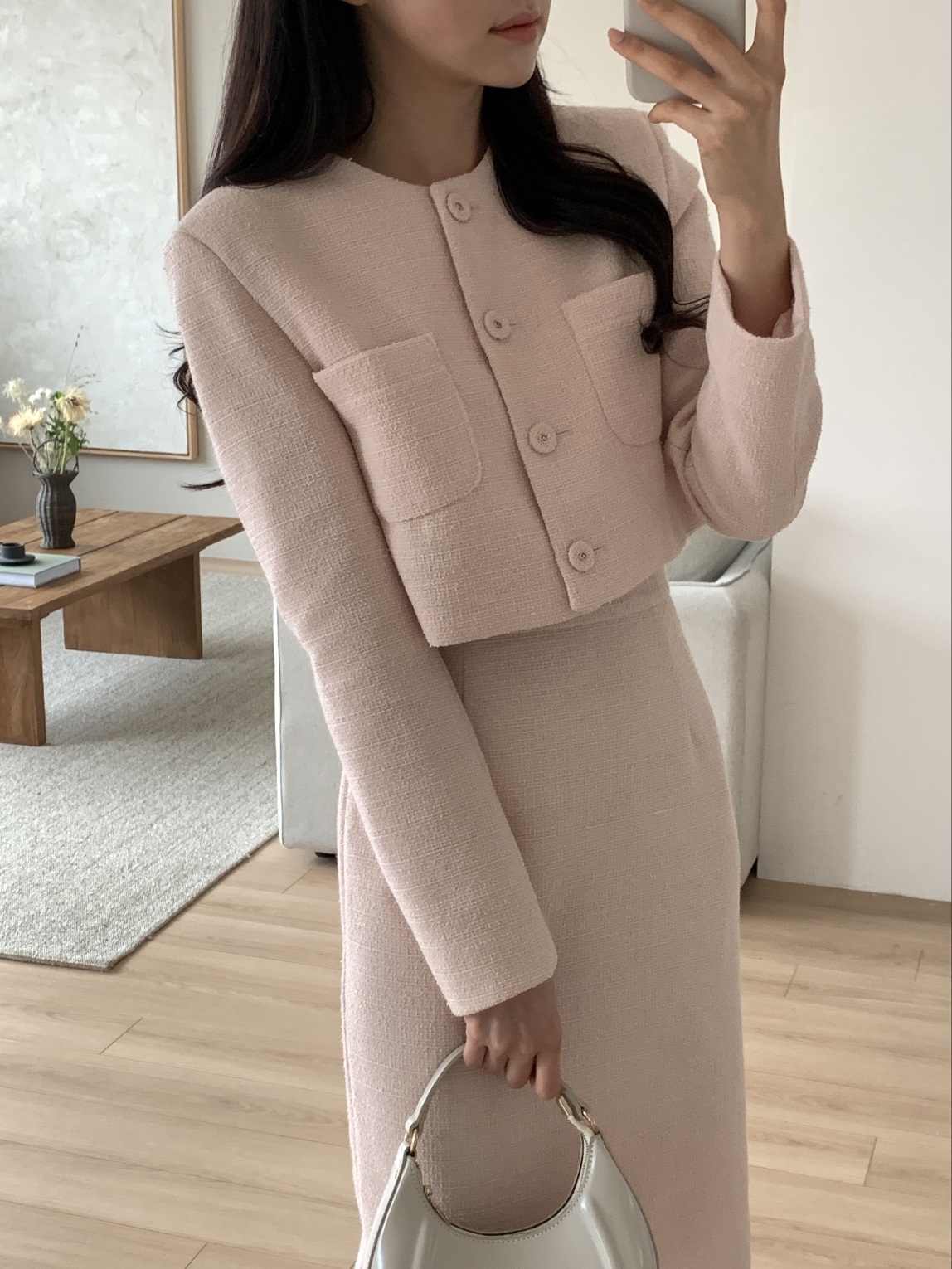 ツイードボタンラウンドネックノーカラー肩パッドクロップド長袖アウトポケットジャケット | 詳細画像5