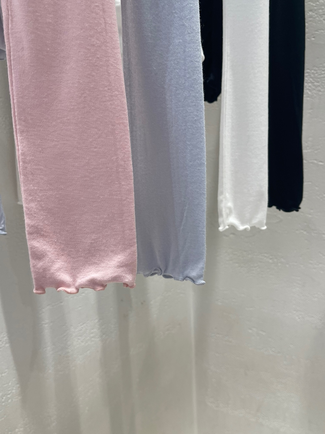 レースコンビシャーリングスリムレイヤード風カシュクールアンバランス長袖ワイドネック無地Tシャツ | 詳細画像24