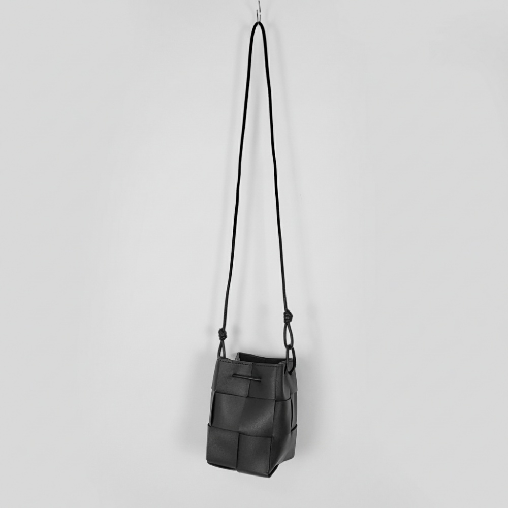 レザー調ショルダーバッグ | 詳細画像16