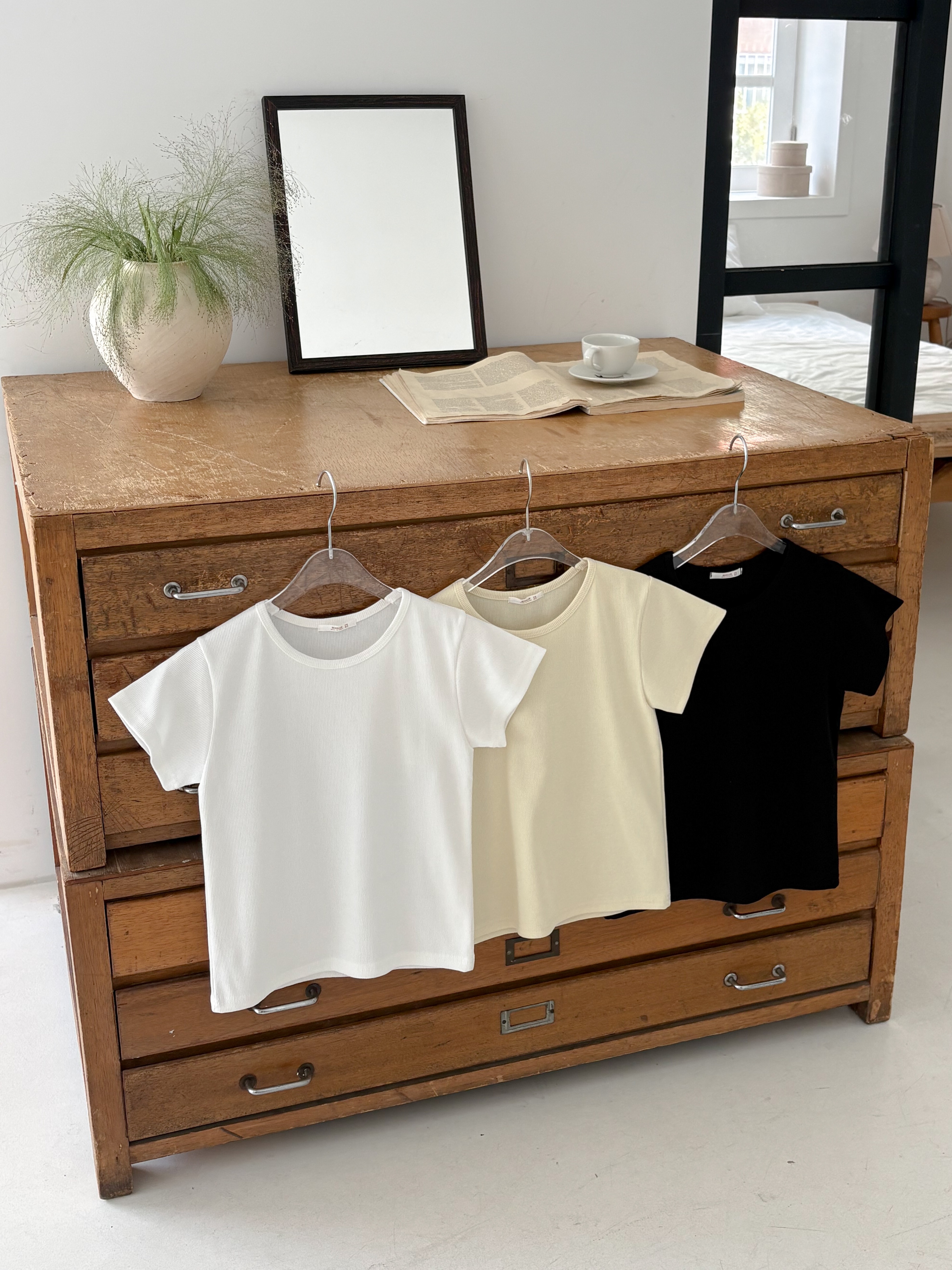 リブラウンドネックベーシックスリム半袖配色Tシャツ | 詳細画像3