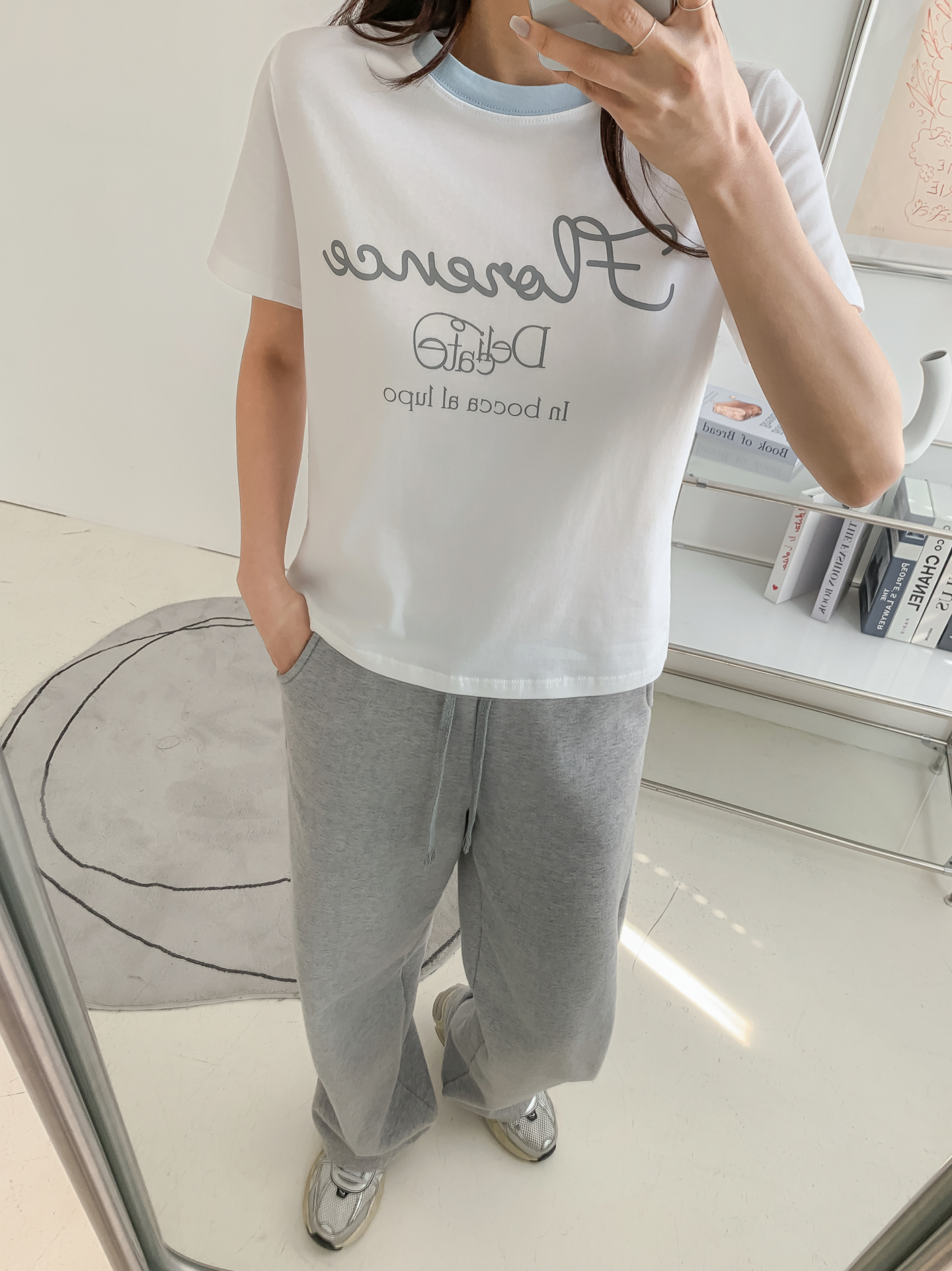 ラウンドネックベーシックスリム半袖ロゴ配色Tシャツ | 詳細画像16