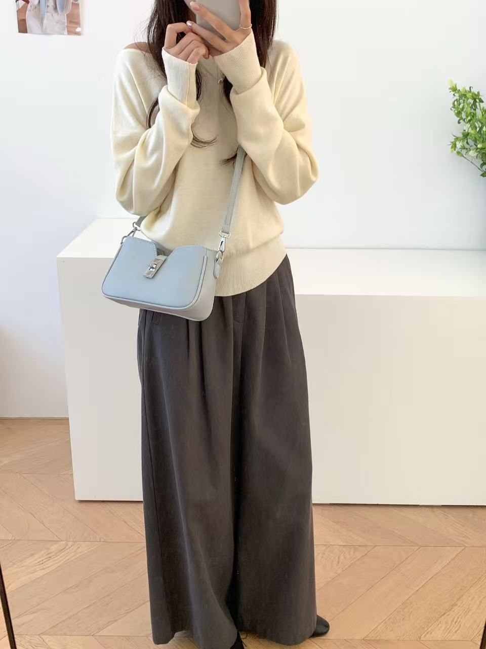 レザー調バックルミニショルダーバッグストラップ付 | 詳細画像3